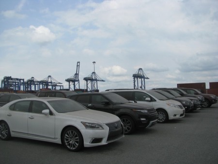 19 chiếc xe oto cao cấp tồn đọng tại cảng Cái Mép